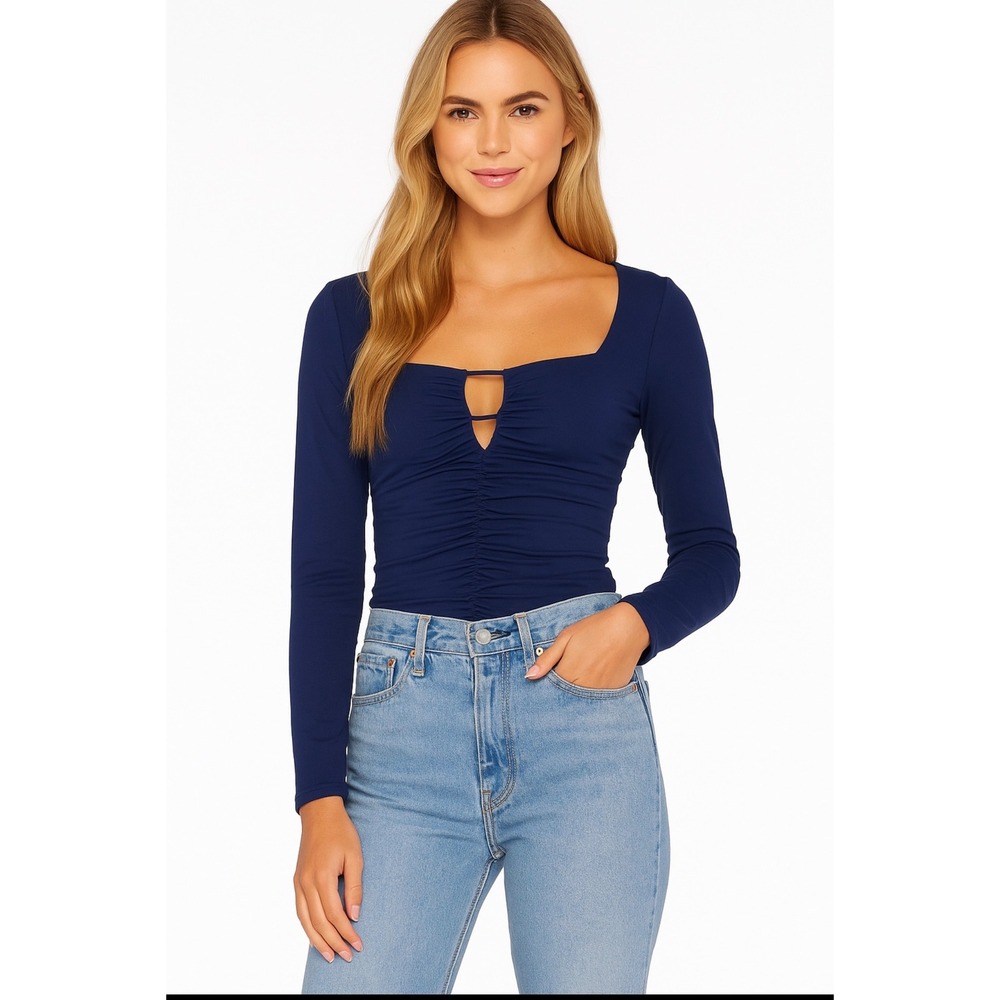 NWT SUSANA MONACO Cut Out Top in
Blue Sz Small $158